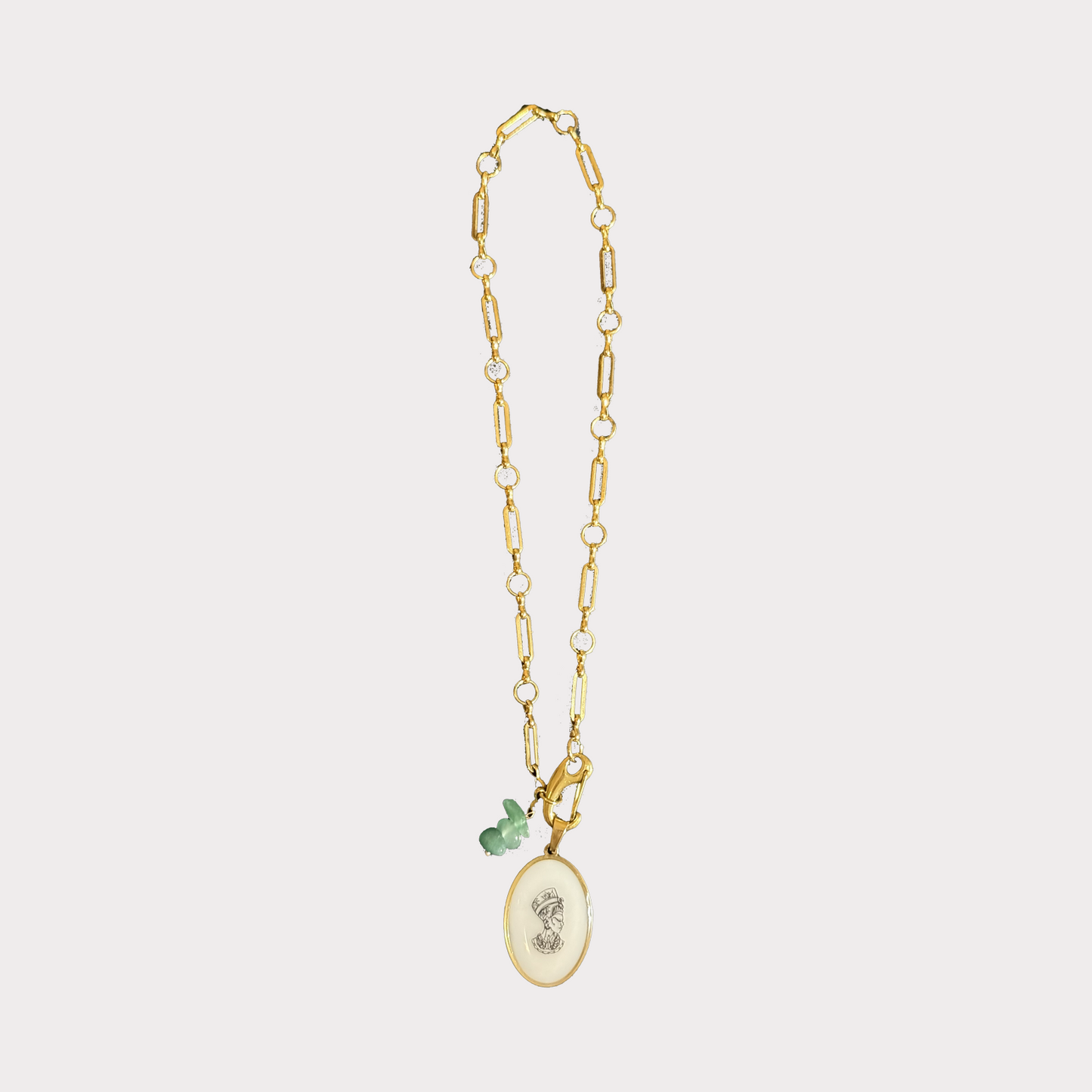 Set Nefertiti + Bastet
